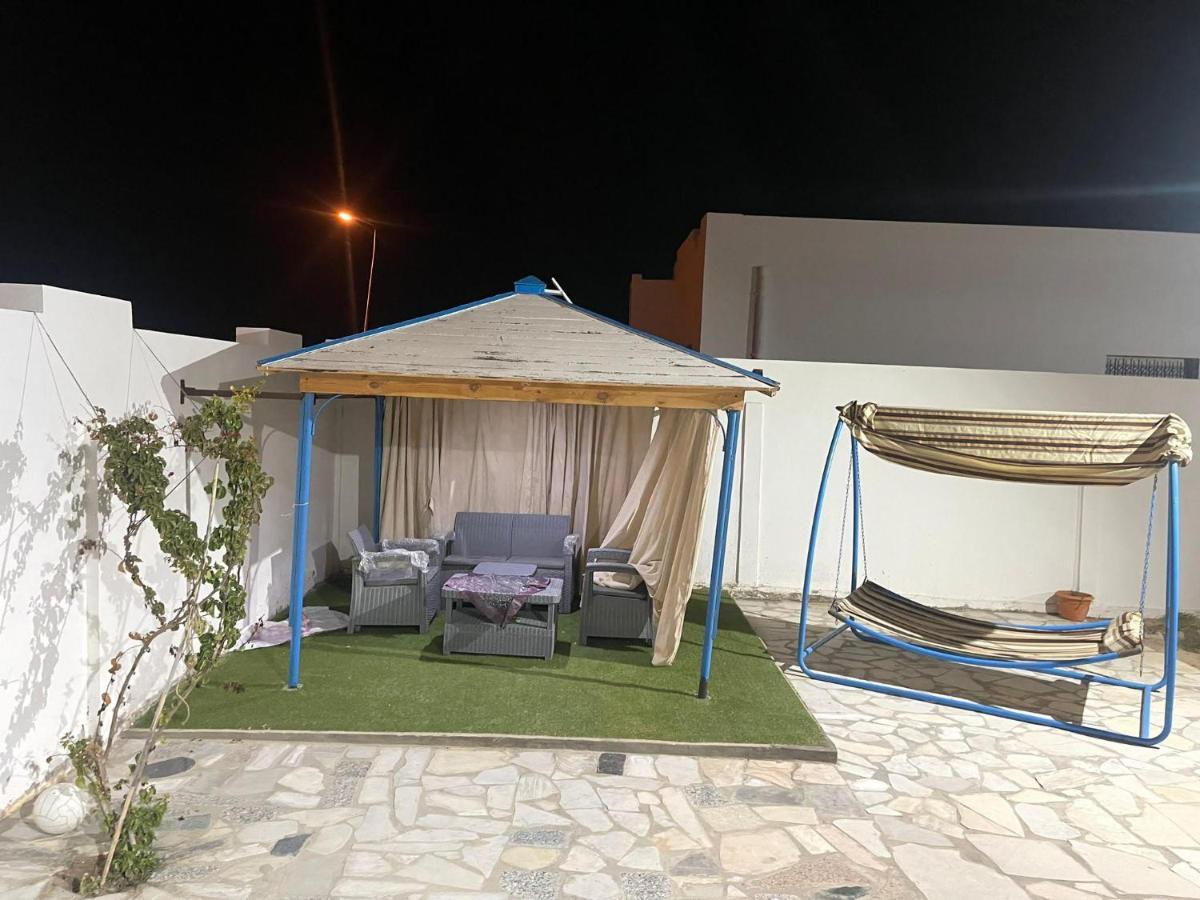 Holiday Home By The Sea, Gabes Ngoại thất bức ảnh